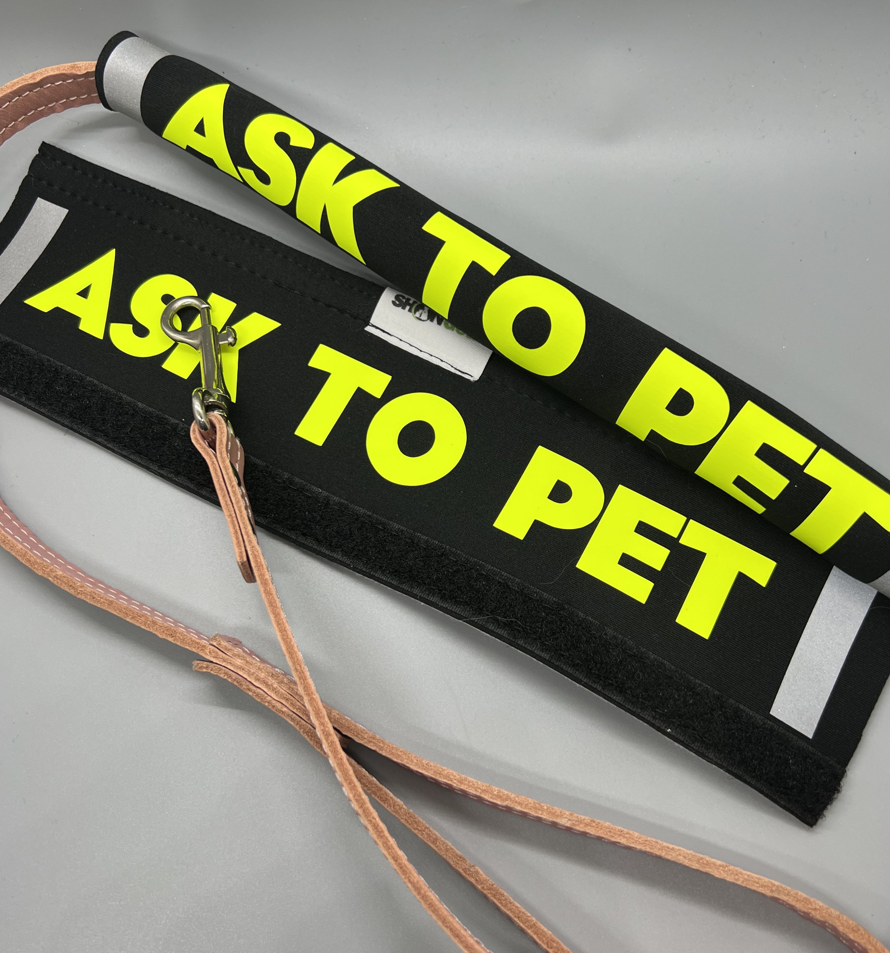 ASK TO PET DOG LEASH WRAP by SHONGear