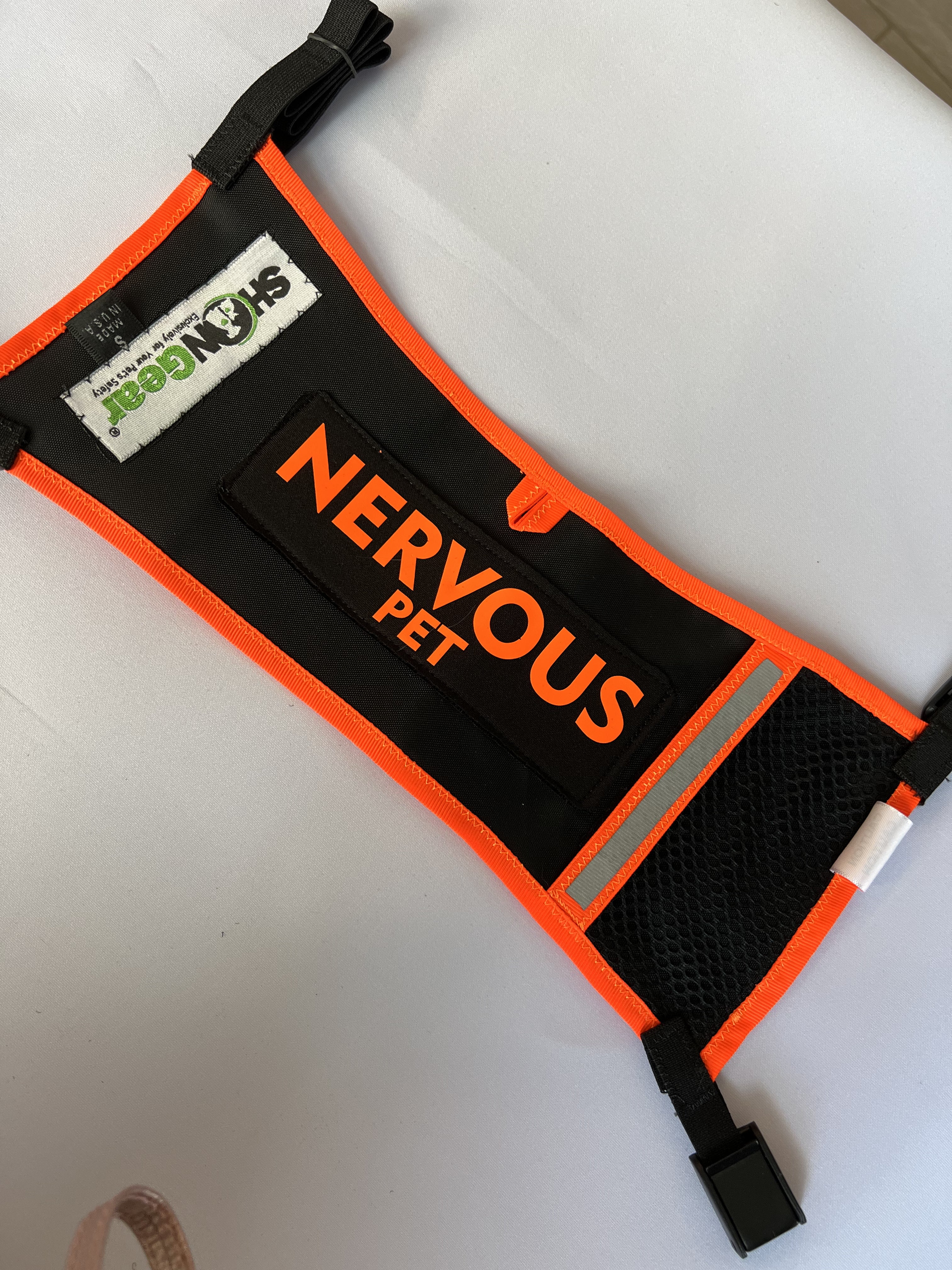 NERVOUS DOG ALERT VEST by SHONGear